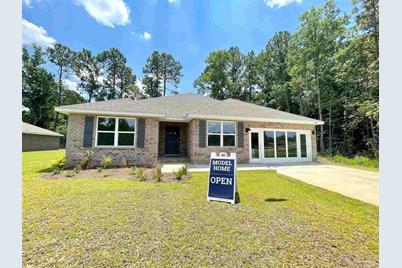 5907 Mills Lake Blvd, Pensacola, FL 32526 - Photo 1