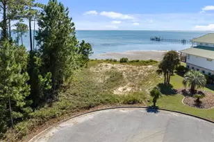 1680 Tidewater Ct, Navarre, FL 32566 - Photo 1