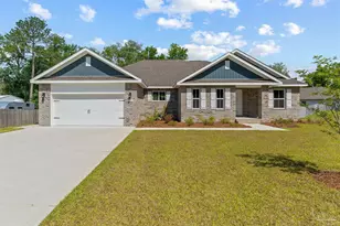 4605 Red Oak Dr, Milton, FL 32583 - Photo 1