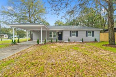 711 Loire Way, Pensacola, FL 32505 - Photo 1