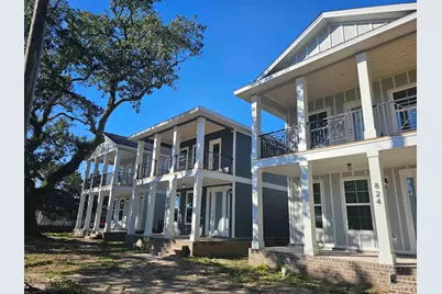 834 W Zarragossa St, Pensacola, FL 32502 - Photo 1