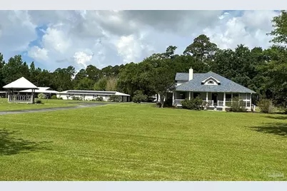 3375 Robinson Point Rd, Milton, FL 32583 - Photo 1