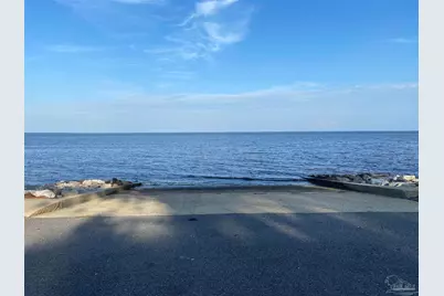 6361 Glory Ave, Milton, FL 32583 - Photo 1