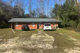 1279 Lake Dr, Cantonment, FL 32533 - Photo 1