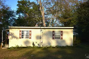 420 Lakeview Ave, Cantonment, FL 32533 - Photo 1