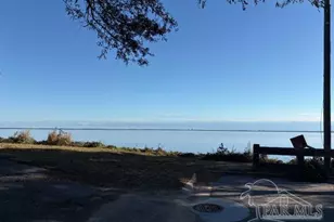 10 Pickens Ave, Pensacola, FL 32503 - Photo 1