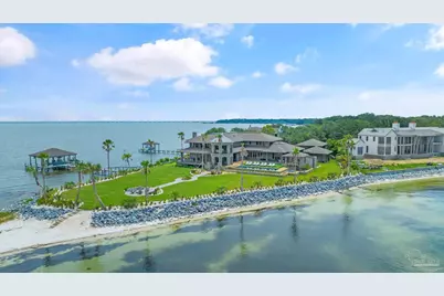 732 Peakes Point Dr, Gulf Breeze, FL 32561 - Photo 1