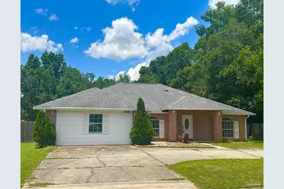 4642 Hamilton Bridge Rd, Milton, FL 32571 - Photo 1