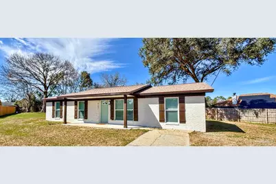 2103 Squire Dr, Cantonment, FL 32533 - Photo 1