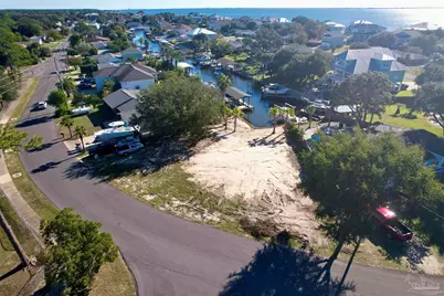 3323 Circle Dr, Gulf Breeze, FL 32563 - Photo 1