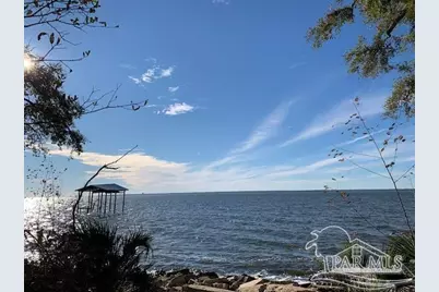 433 S Garcon Point Rd, Milton, FL 32583 - Photo 1