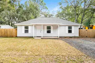 6094 Syrcle Ave, Milton, FL 32570 - Photo 1