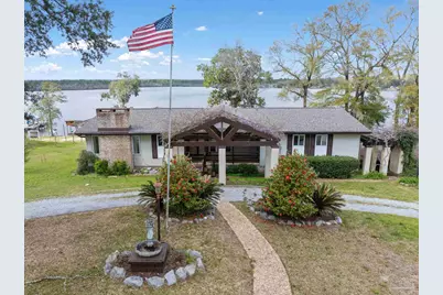 7578 Lakeside Dr, Milton, FL 32583 - Photo 1