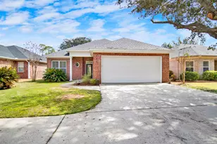 125 Lagoon Dr, Gulf Shores, AL 36542 - Photo 1