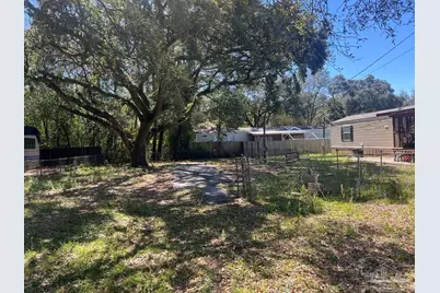 2467 Buckingham Rd, Pensacola, FL 32526 - Photo 1