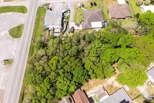 - Berryhill Rd, Milton, FL 32570 - Photo 1