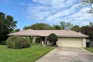 4210 Monteigne Dr, Pensacola, FL 32504 - Photo 1