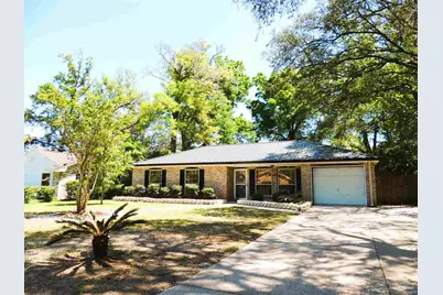 8198 Malibu Dr, Pensacola, FL 32514 - Photo 1