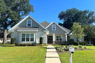 348 Grande Oaks Blvd, Cantonment, FL 32533 - Photo 1