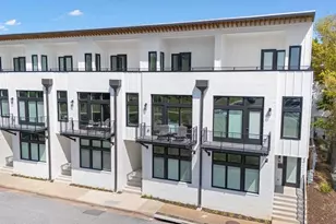 202 W Intendencia St, Pensacola, FL 32502 - Photo 1