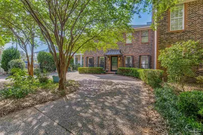 624 Bayshore Dr, Pensacola, FL 32507 - Photo 1