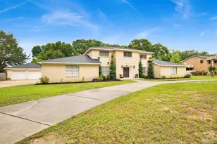 9852 Hillview Dr, Pensacola, FL 32514 - Photo 1