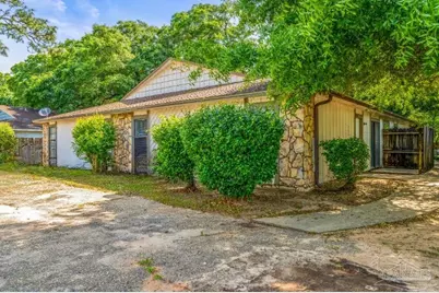 6802 Tiki Ln, Pensacola, FL 32503 - Photo 1