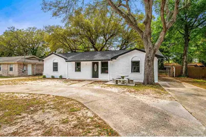 5681 Vestavia Ln, Pensacola, FL 32526 - Photo 1