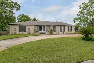 1 Arapaho Dr, Pensacola, FL 32507 - Photo 1