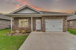 3007 N 33rd Ave, Milton, FL 32583 - Photo 1