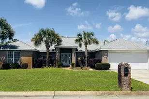 2215 Seascale Ct, Navarre, FL 32566 - Photo 1