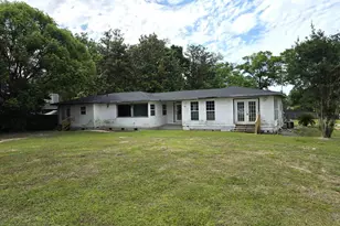 6811 W Jackson St, Pensacola, FL 32506 - Photo 1