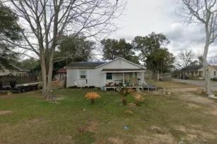 1172 Kemala Ave, Molino, FL 32577 - Photo 1