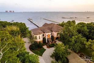 3063 Bay St, Gulf Breeze, FL 32563 - Photo 1