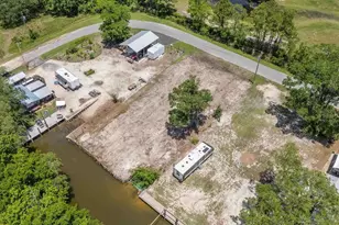 329 Katie St, Milton, FL 32583 - Photo 1