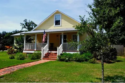 4565 Forsyth St, Bagdad, FL 32583 - Photo 1