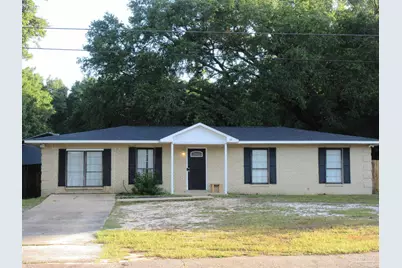 5166 Springdale Dr, Milton, FL 32570 - Photo 1