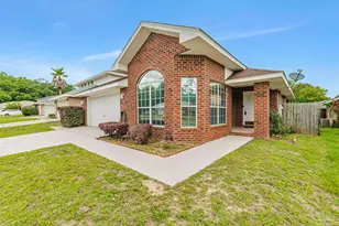 3304 Linger Ct, Pensacola, FL 32526 - Photo 1