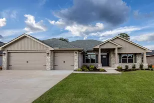 5146 Emmaline Ln, Milton, FL 32570 - Photo 1