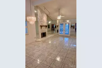 6077 Hilburn Rd, Pensacola, FL 32504 - Photo 1