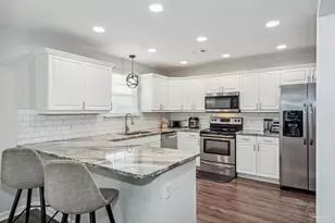 911 Vonna Jo Cir, Pensacola, FL 32506 - Photo 1