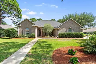4282 Walden Way, Gulf Breeze, FL 32563 - Photo 1