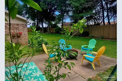 7837 Skyview Blvd, Navarre, FL 32566 - Photo 1