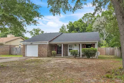 4044 Elmcrest Dr, Pensacola, FL 32504 - Photo 1
