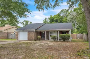 4044 Elmcrest Dr, Pensacola, FL 32504 - Photo 1