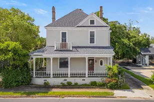 17 W Cervantes, Pensacola, FL 32501 - Photo 1