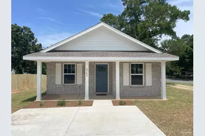 2704 N H St, Pensacola, FL 32501 - Photo 1