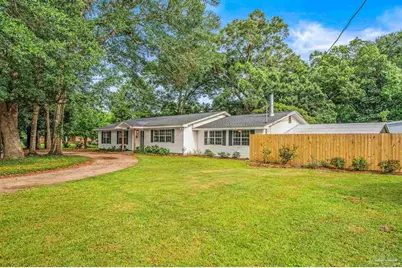 219 Greenridge Dr, Pensacola, FL 32514 - Photo 1