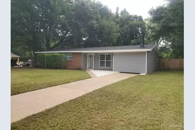 1026 Northview Dr, Pensacola, FL 32505 - Photo 1