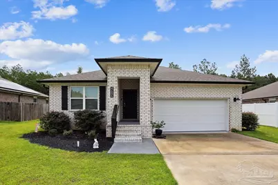 4686 Red Oak Dr, Milton, FL 32583 - Photo 1